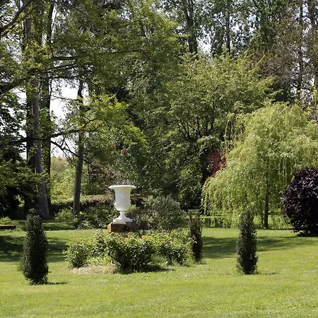 Chateau De La Flechere Alojamento de Acomodação e Pequeno-almoço Blacé